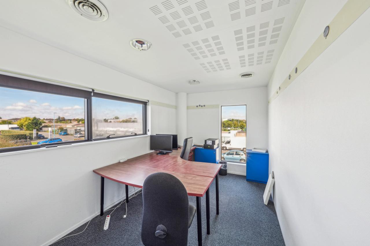 Bureau Bruges 1267m² Vente bureau Bruges Gironde OVBUR2425990 4